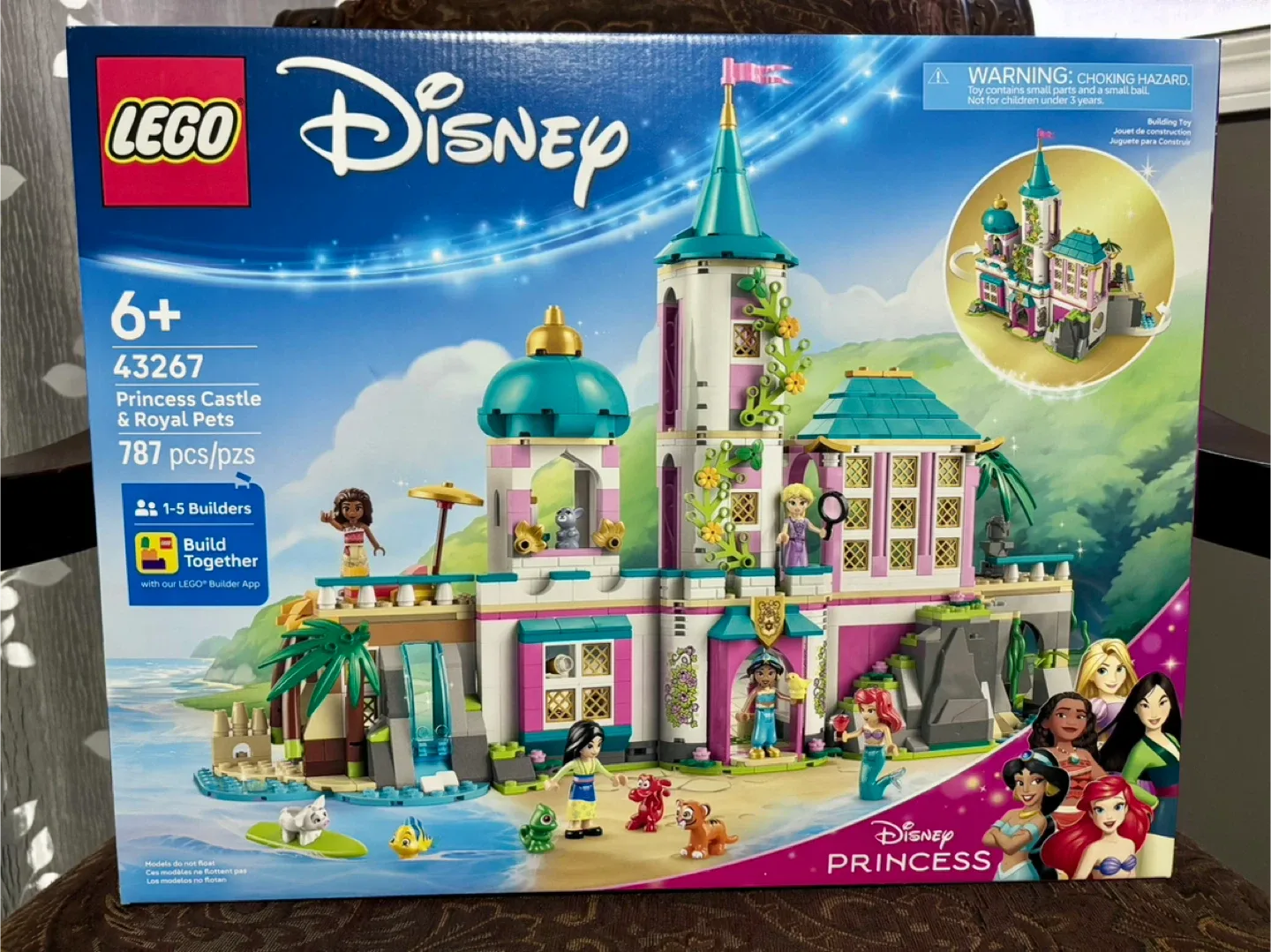 New LEGO Disney Princess Castle & Royal Pets thumbnail