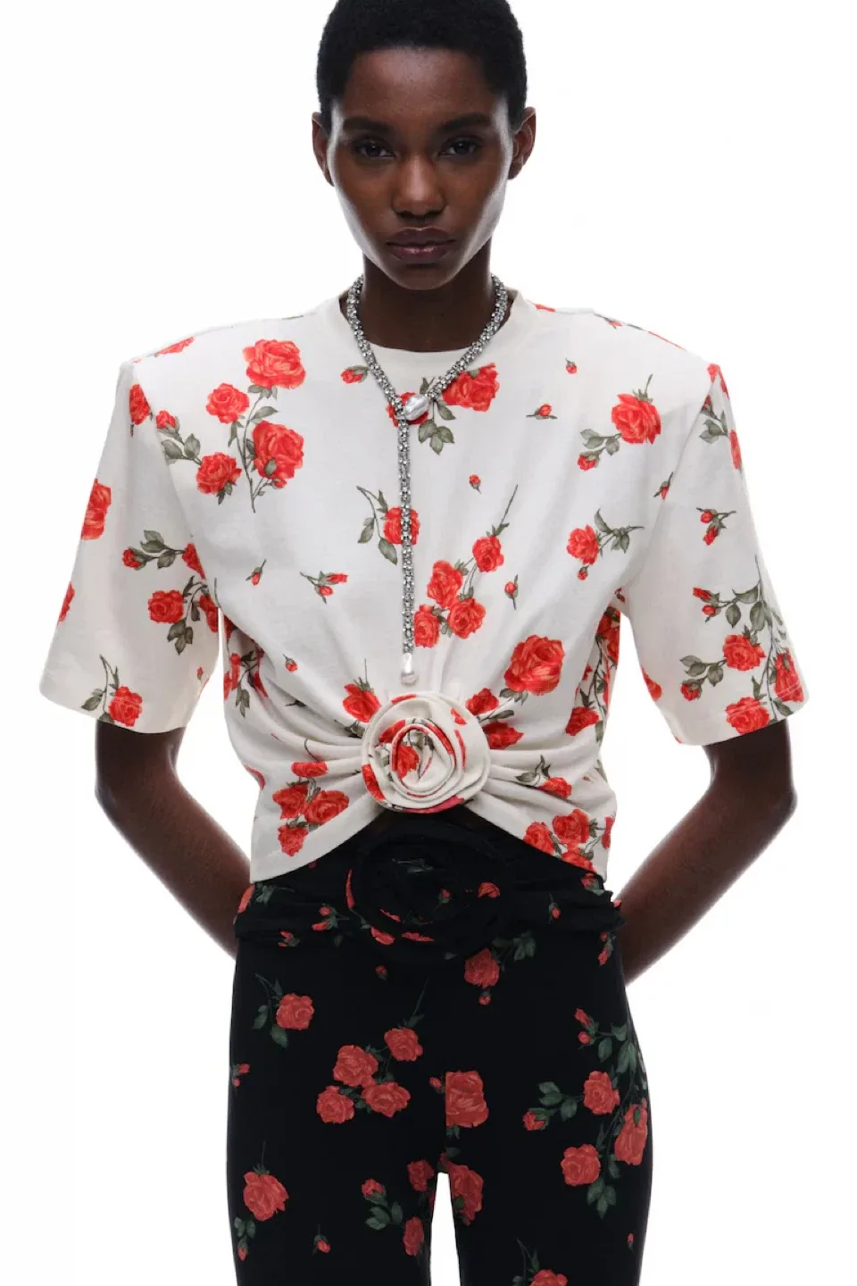 New MAGDA BUTRYM x H&M Rose Print T-Shirt, Size M thumbnail