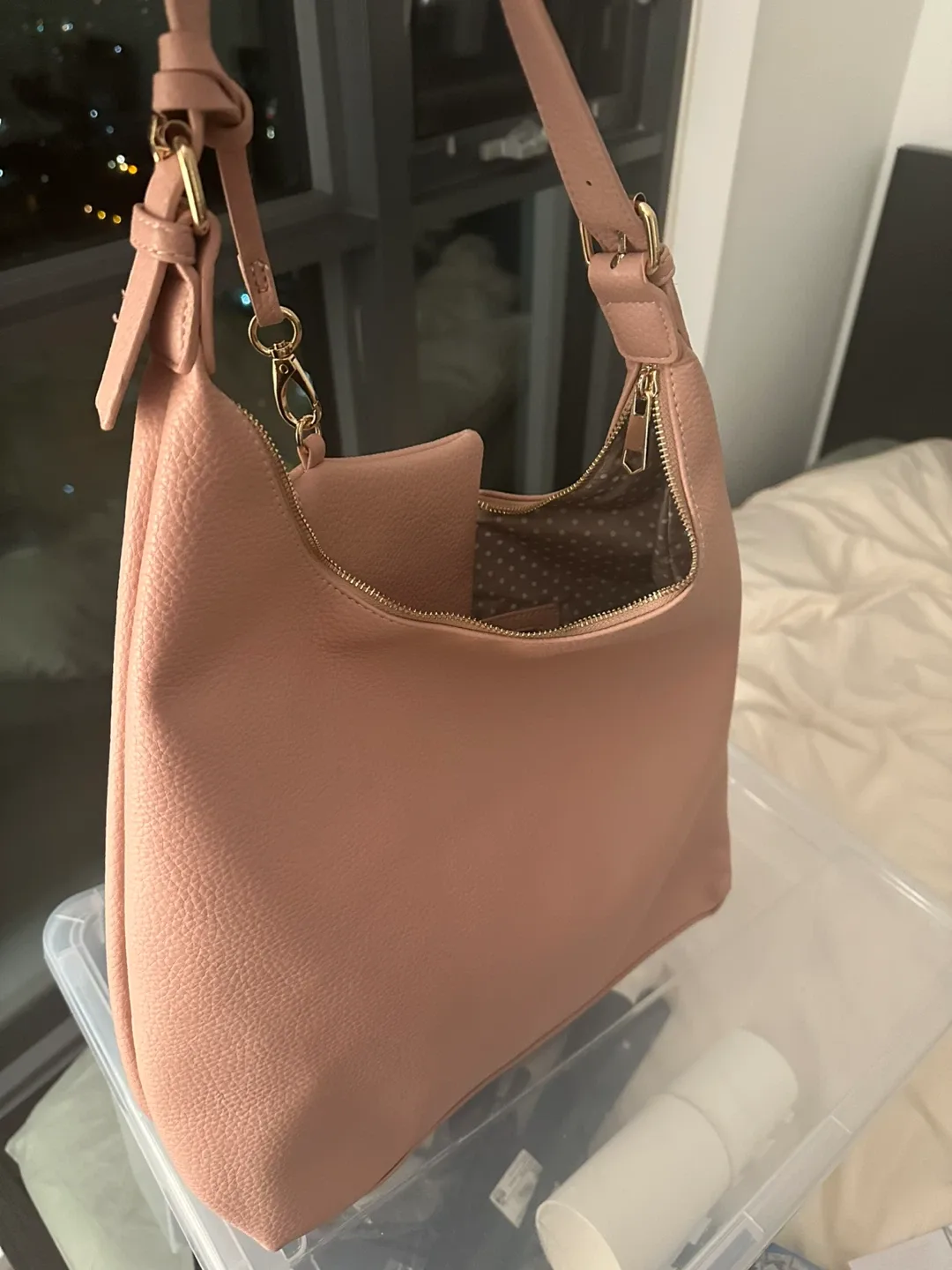 Pink Bag thumbnail