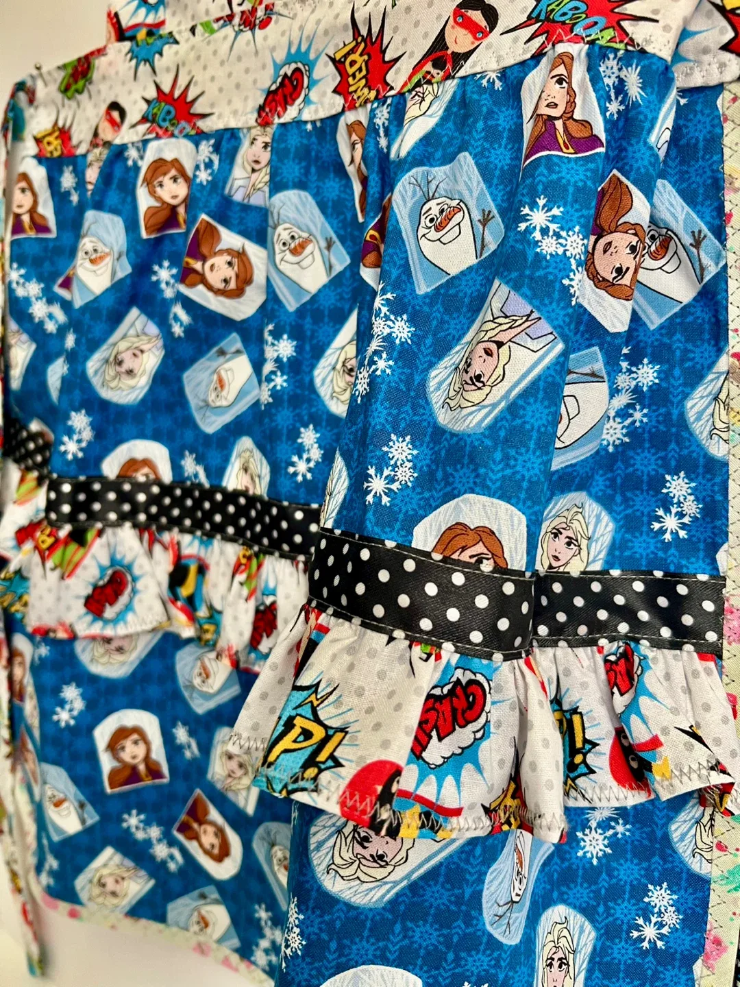 Handmade Disney Frozen girl Apron image indicator(2)