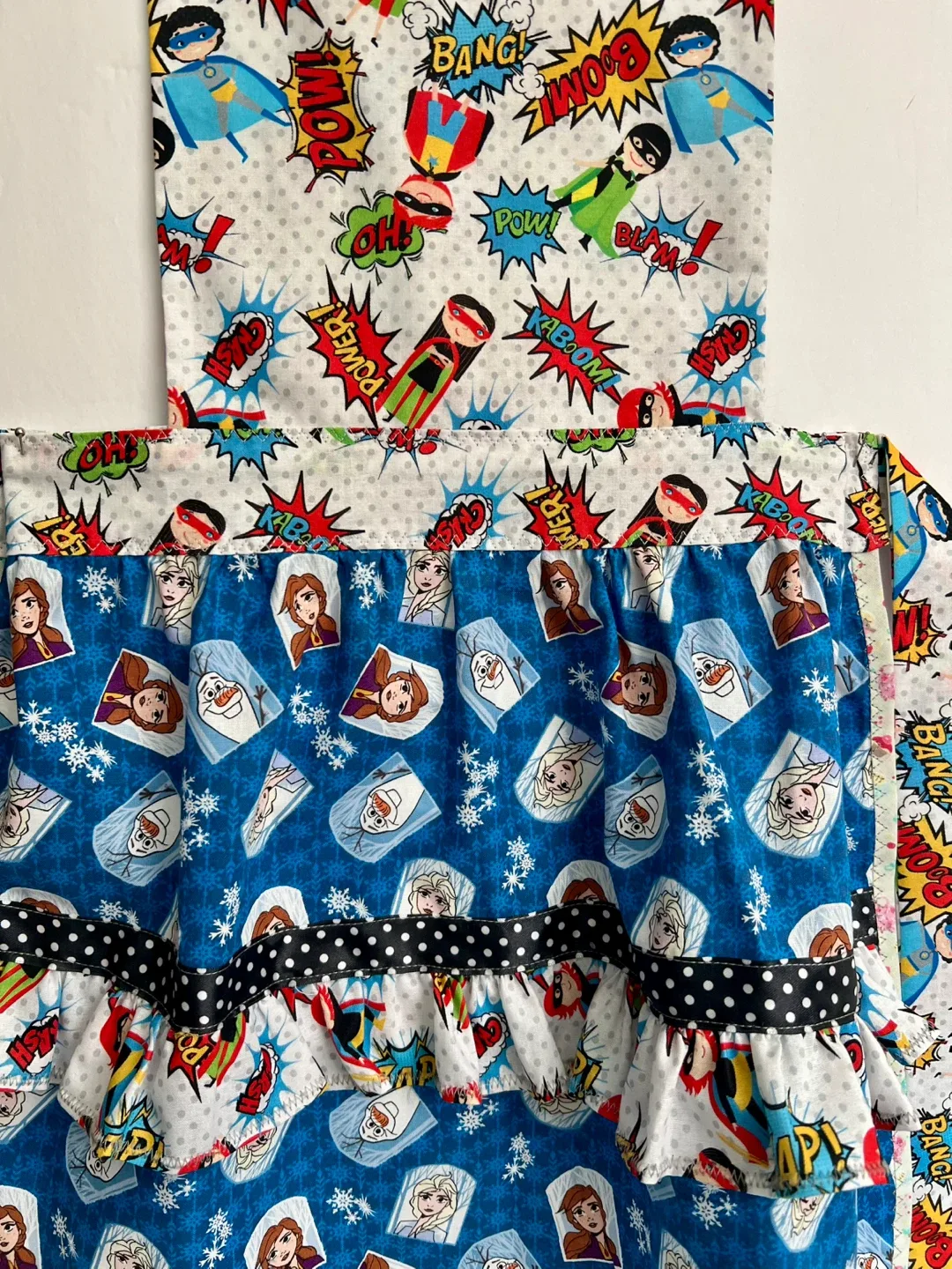 Handmade Disney Frozen girl Apron image indicator(5)