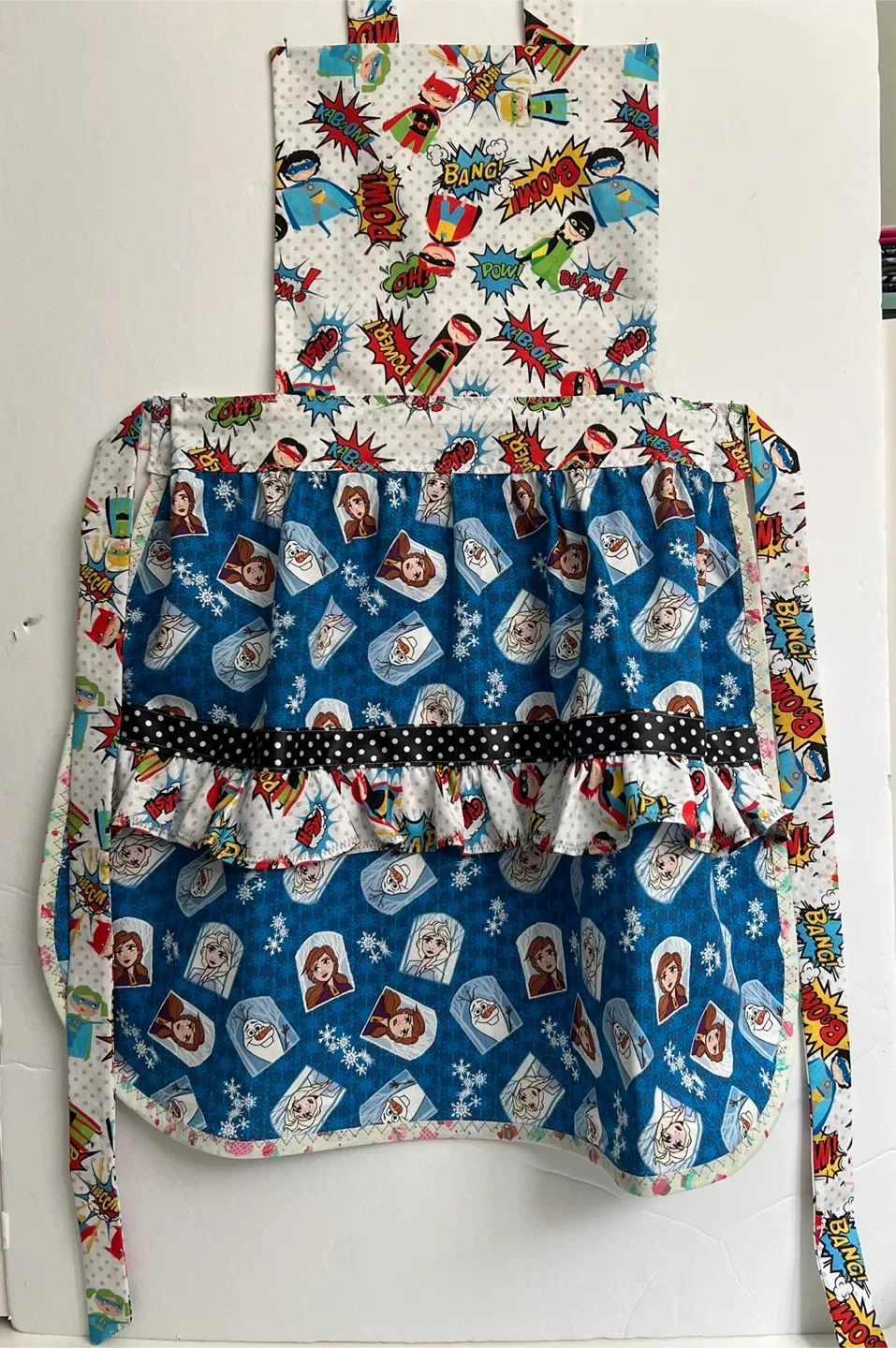 Handmade Disney Frozen girl Apron image indicator(3)