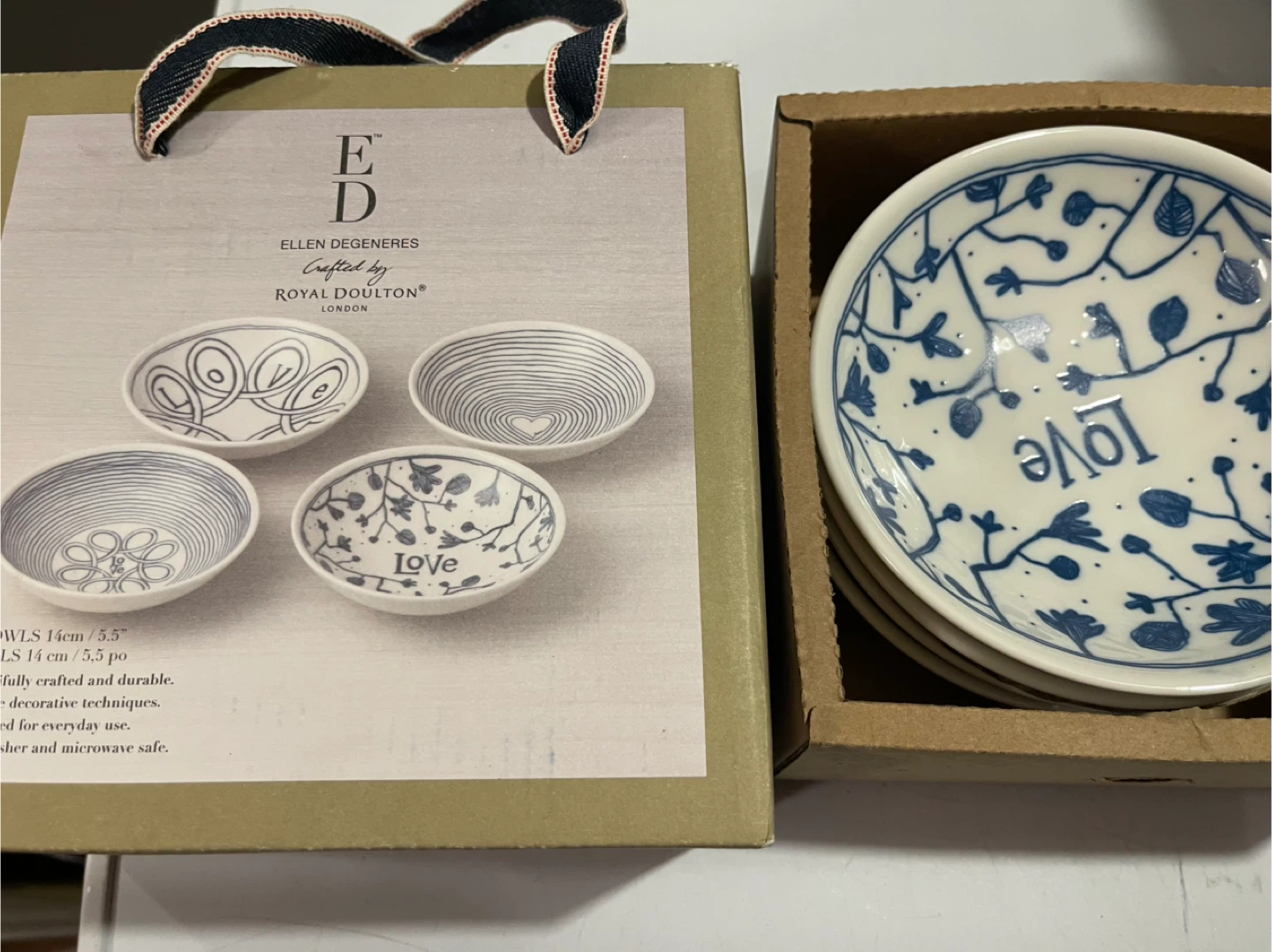 Ellen DeGeneres Royal Doulton Bowls - Set of 4