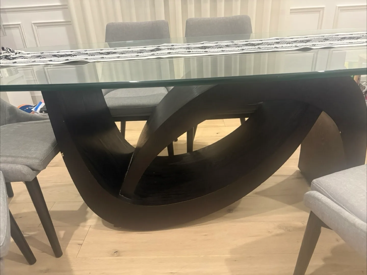 Dining table with 6 grey chairs image indicator(2)