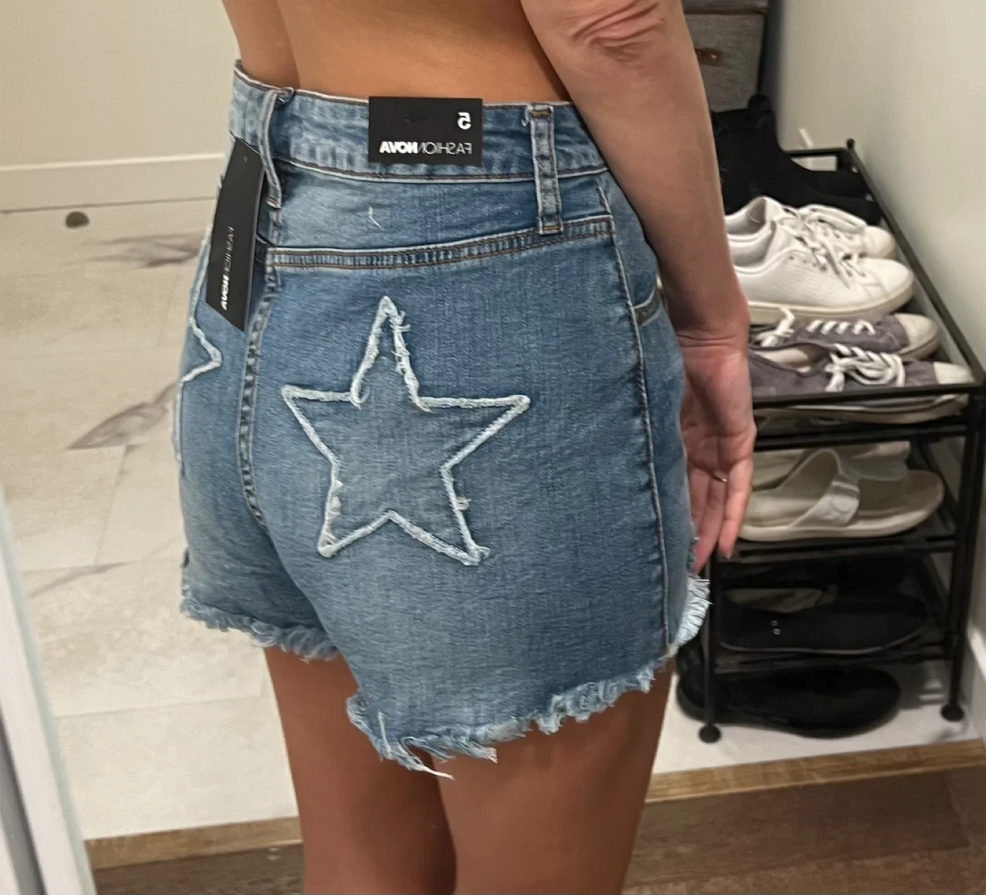 3$ jeans bike shorts and leggings image indicator(2)