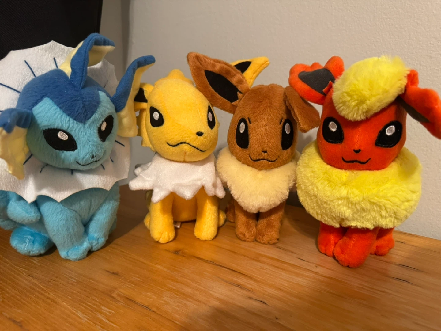 Pokemon Eevee Evolution Plushies - photo 3