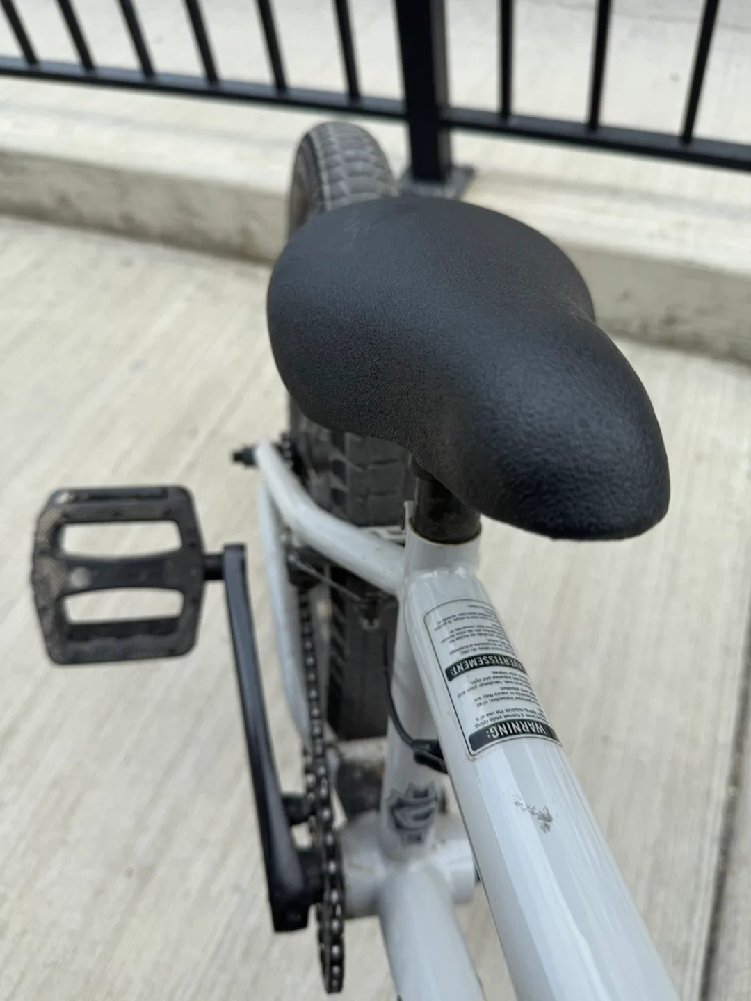 Capix Villain BMX Bike - Great Condition image indicator(7)