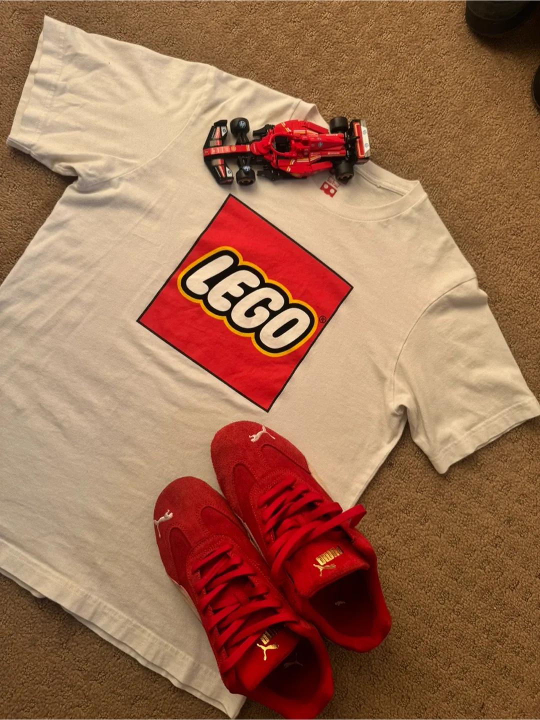LEGO x Uniqlo White Graphic Tee image indicator(2)