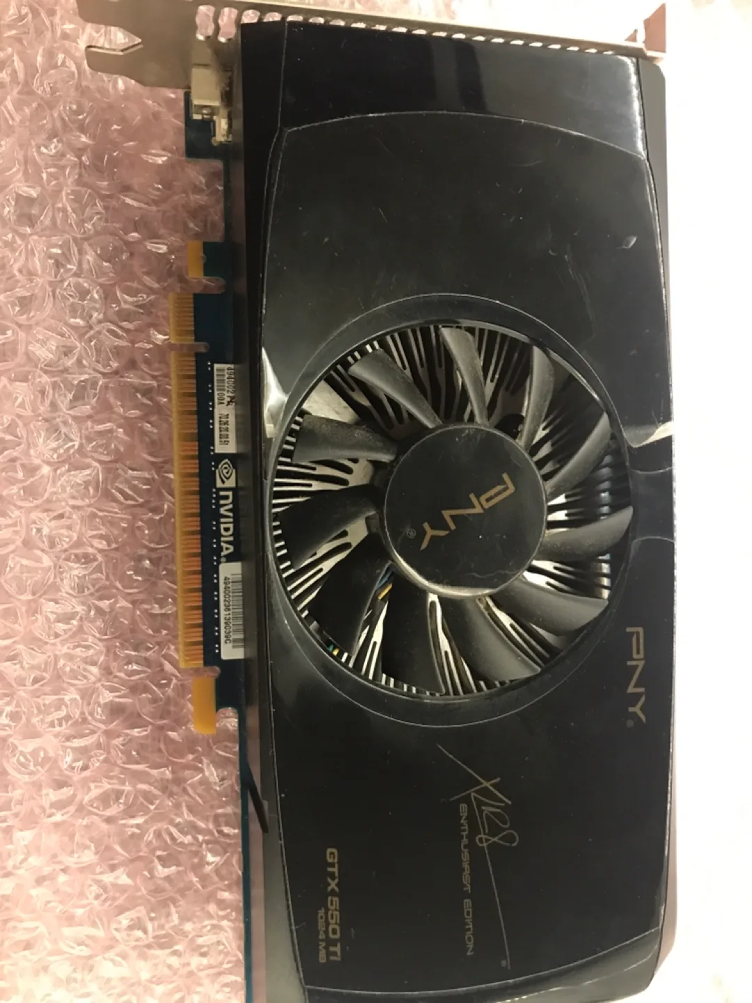 PNY GeForce GTX 550 Ti 1024 MB Graphics Card thumbnail