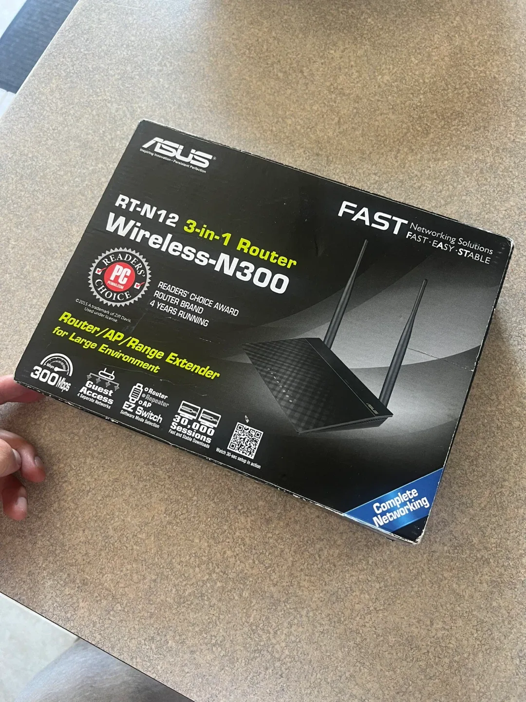 ASUS RT-N12 Wireless-N300 Router - New in Box! thumbnail