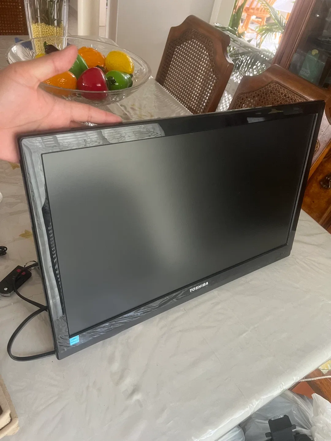 Toshiba 24SL410U Television Receiver thumbnail
