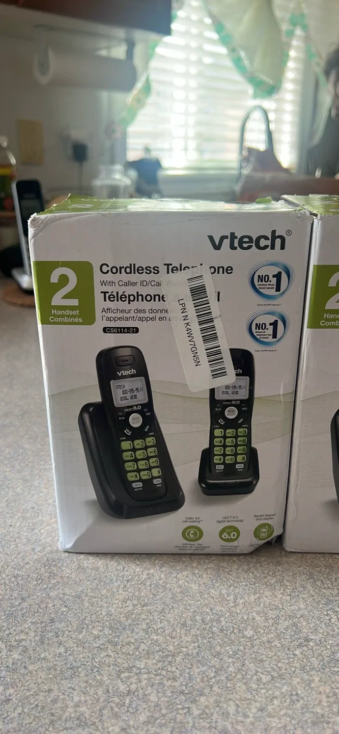 VTech Cordless Phone with Caller ID - Like New! thumbnail