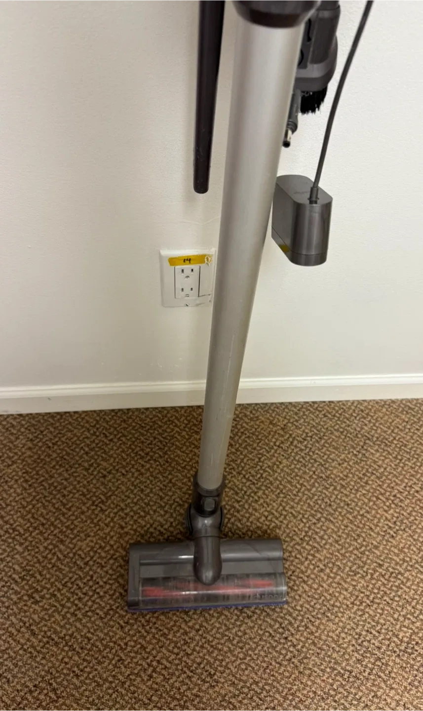 Dyson V6 Vacuum image indicator(4)