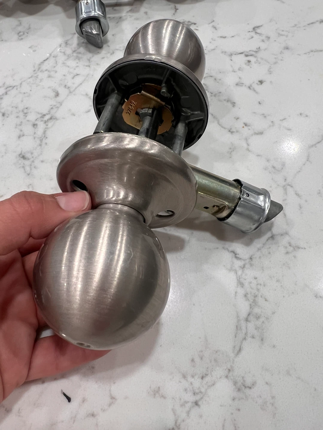 Door Knobs & Hinges - Brushed Nickel & Brass - photo 2