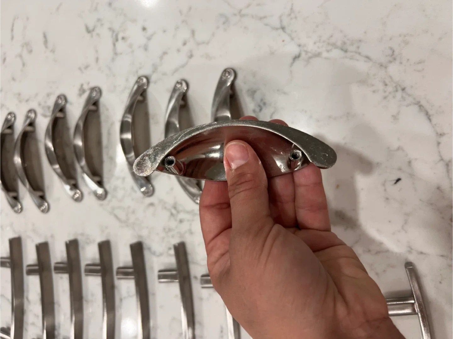 Drawer Pulls & Handles (17 pcs) image indicator(3)