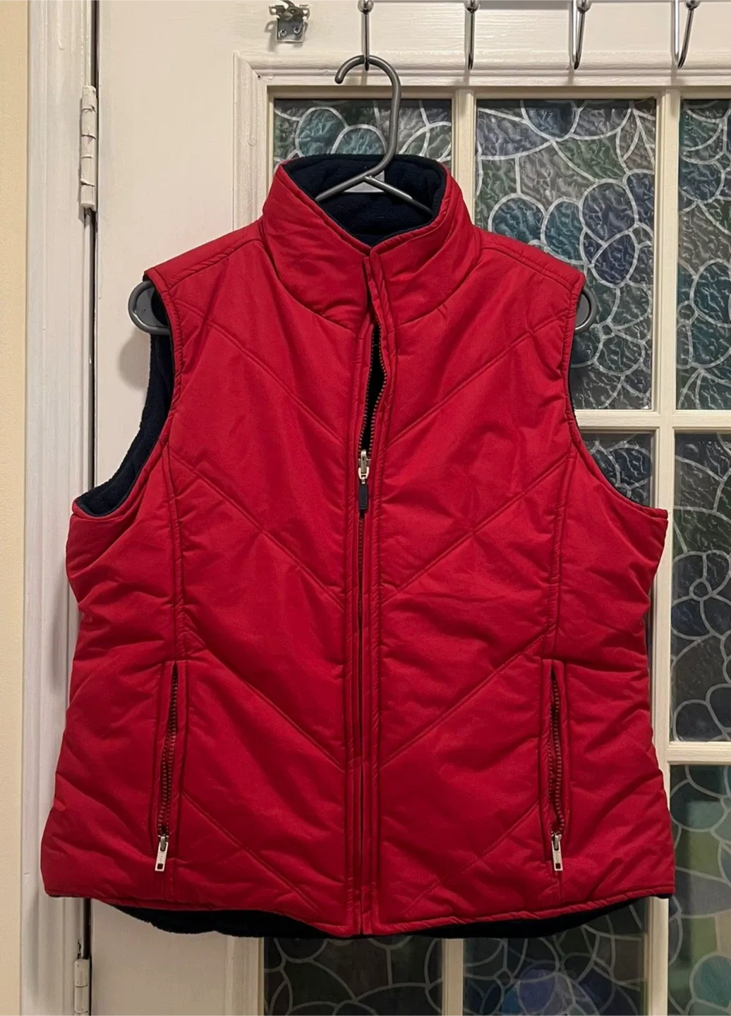 Brand New Reversible Fleece Vest - Navy & Red image indicator(3)