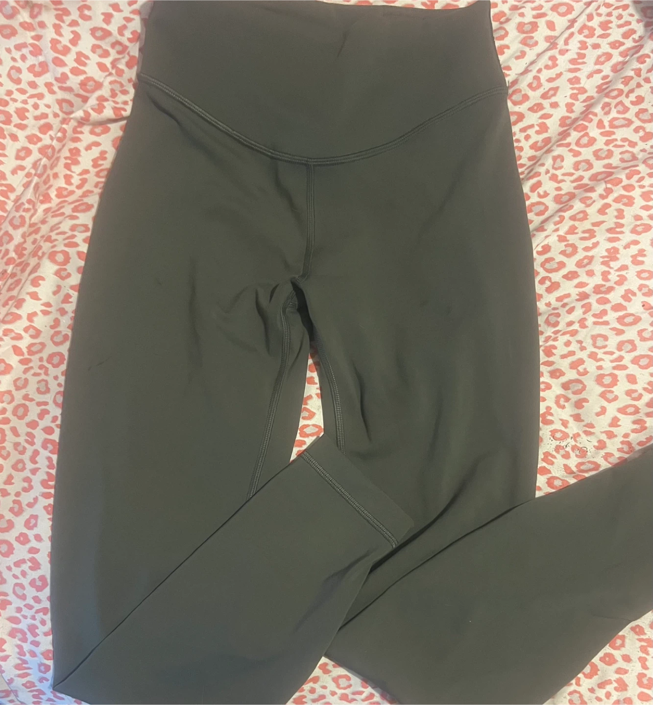 Lululemon High-Rise Green Leggings Size 4 - photo 2