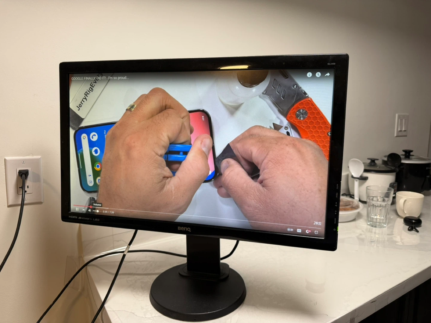 BenQ GL2450 24-inch Monitor - photo 2