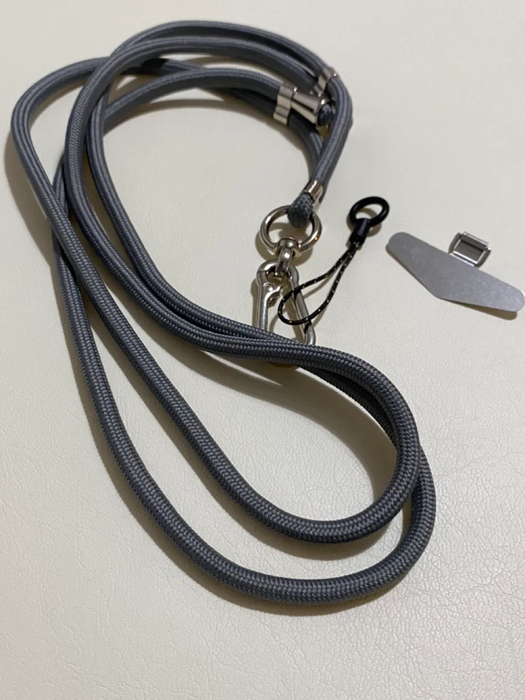 Crossbody Phone Strap - Grey image indicator(2)