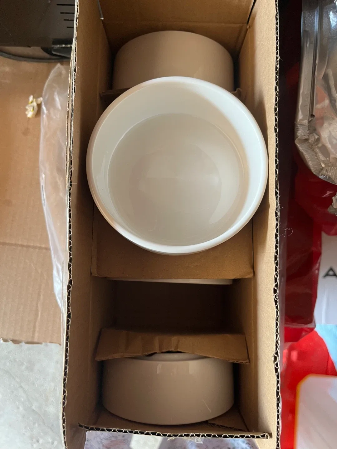 Set of 6 White Ceramic Bowls - NEW in Box image indicator(3)