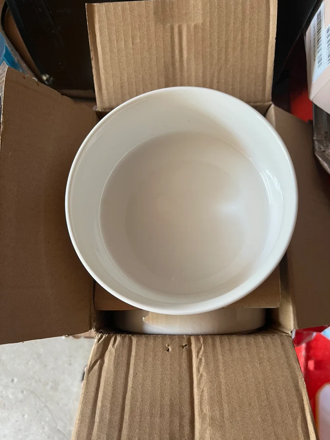 Set of 6 White Ceramic Bowls - NEW in Box image indicator(4)