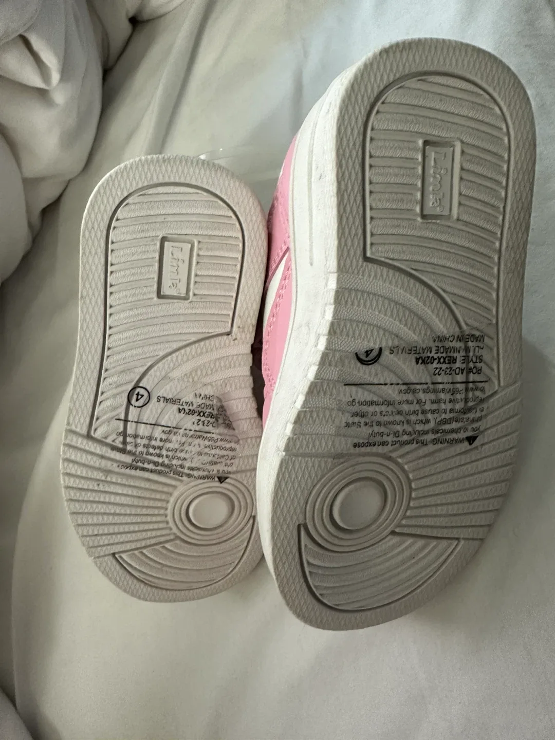 Link Kids Pink & White Sneakers - Size 4 image indicator(5)