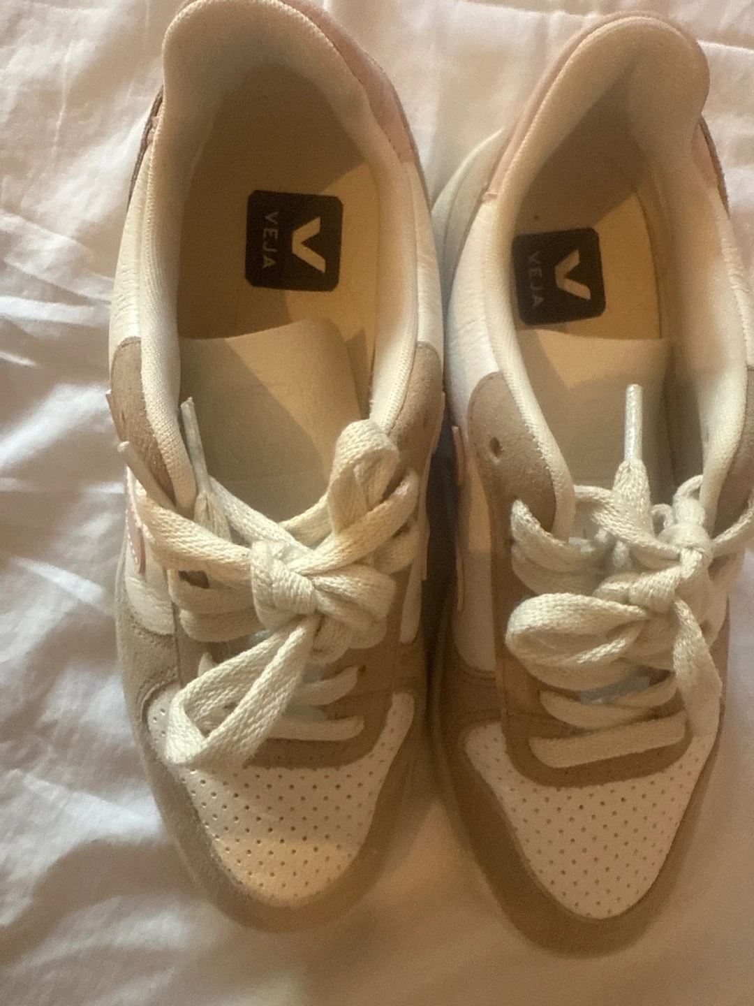 Veja Women's Esplar Sneakers - Size 6 - photo 2
