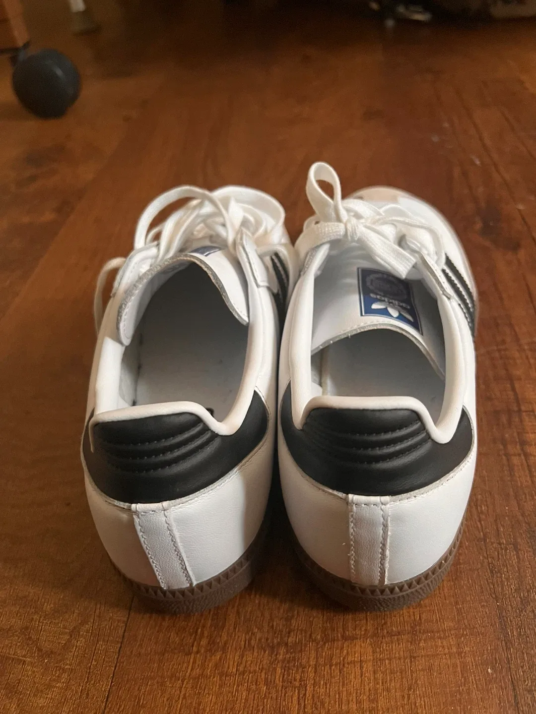 Adidas Samba OG Leather Retro Sneakers White Black. image indicator(2)