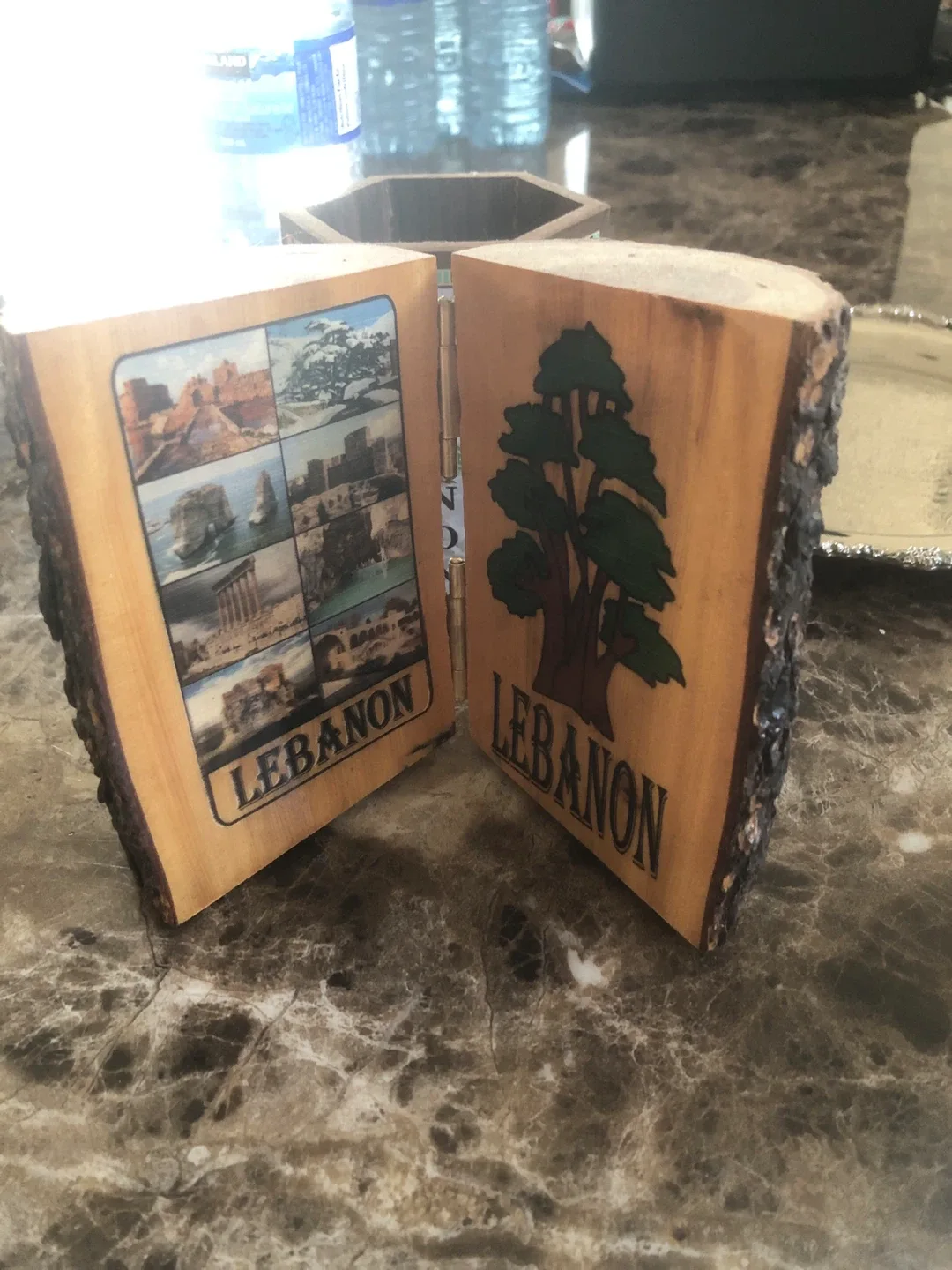 Lebanon Souvenir Photo Holder & Pencil Holder image indicator(2)