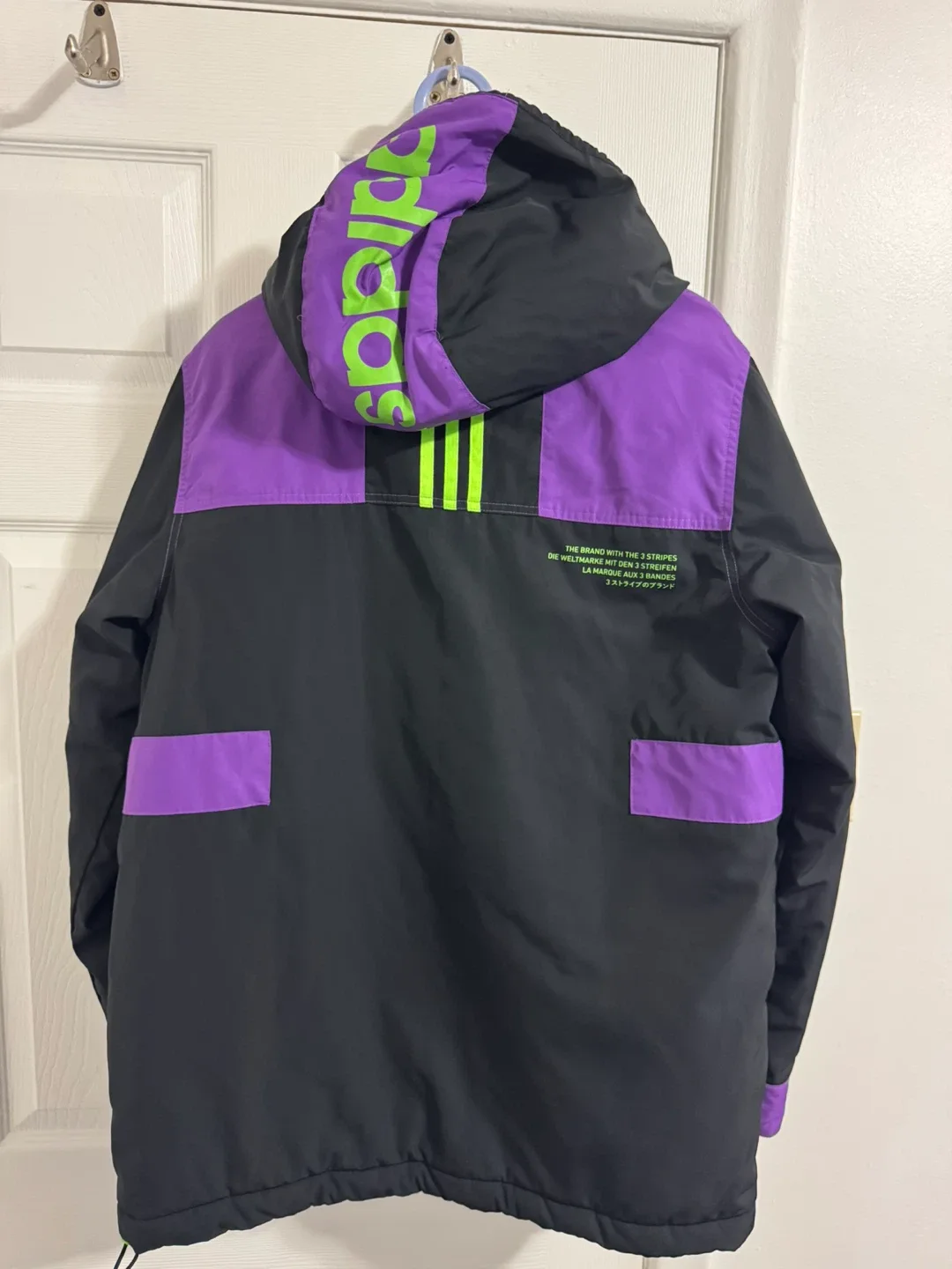 Adidas 2020 Trefoil 3 Stripes Jacket (Large) image indicator(7)