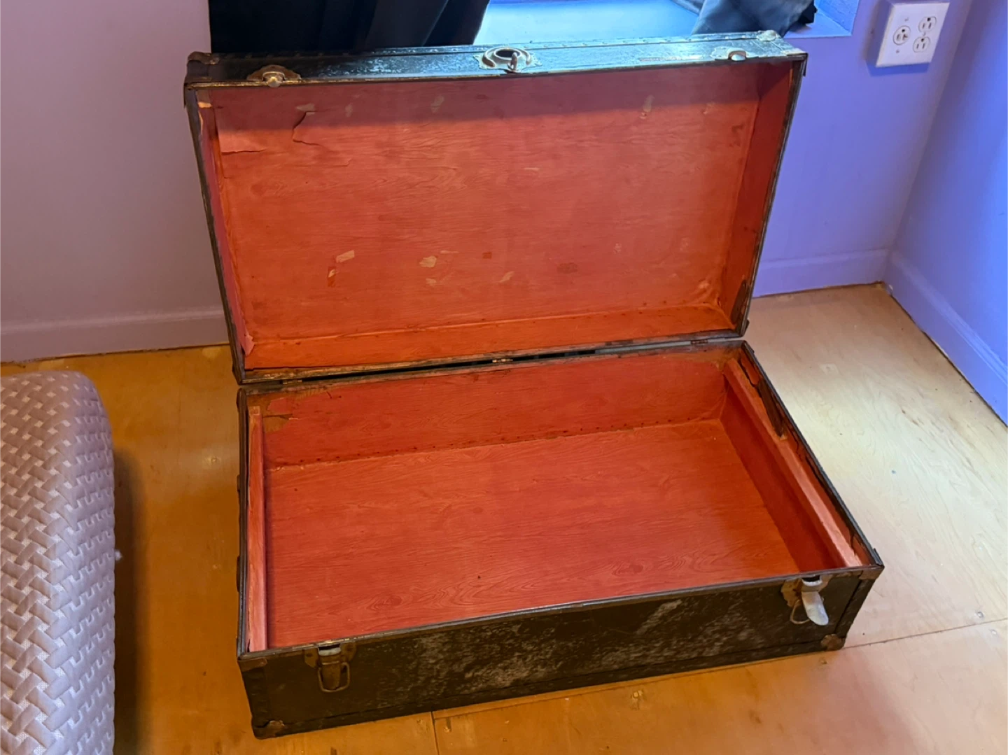 SALE Vintage chest storage - steamer trunk - photo 2