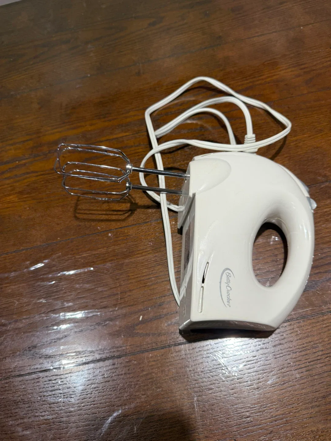 Betty Crocker Hand Mixer thumbnail