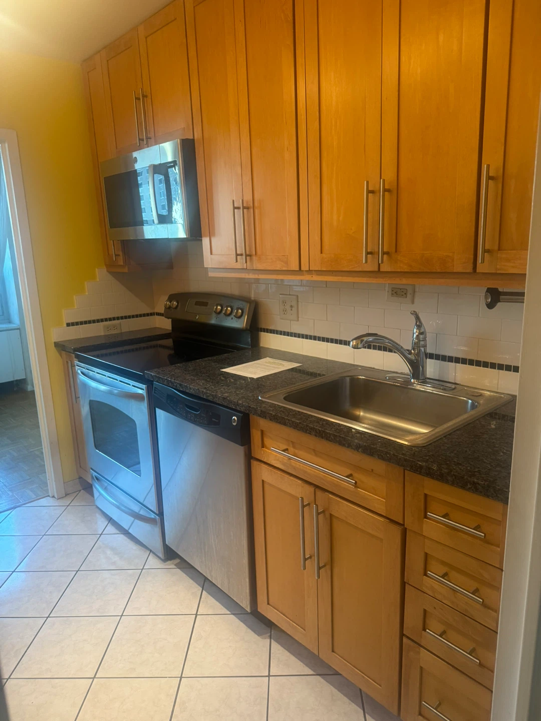 KraftMaid Kitchen Cabinets
