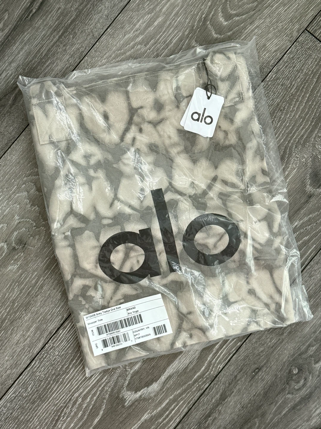 Alo Yoga Grey Tiedye Shopper Tote bag