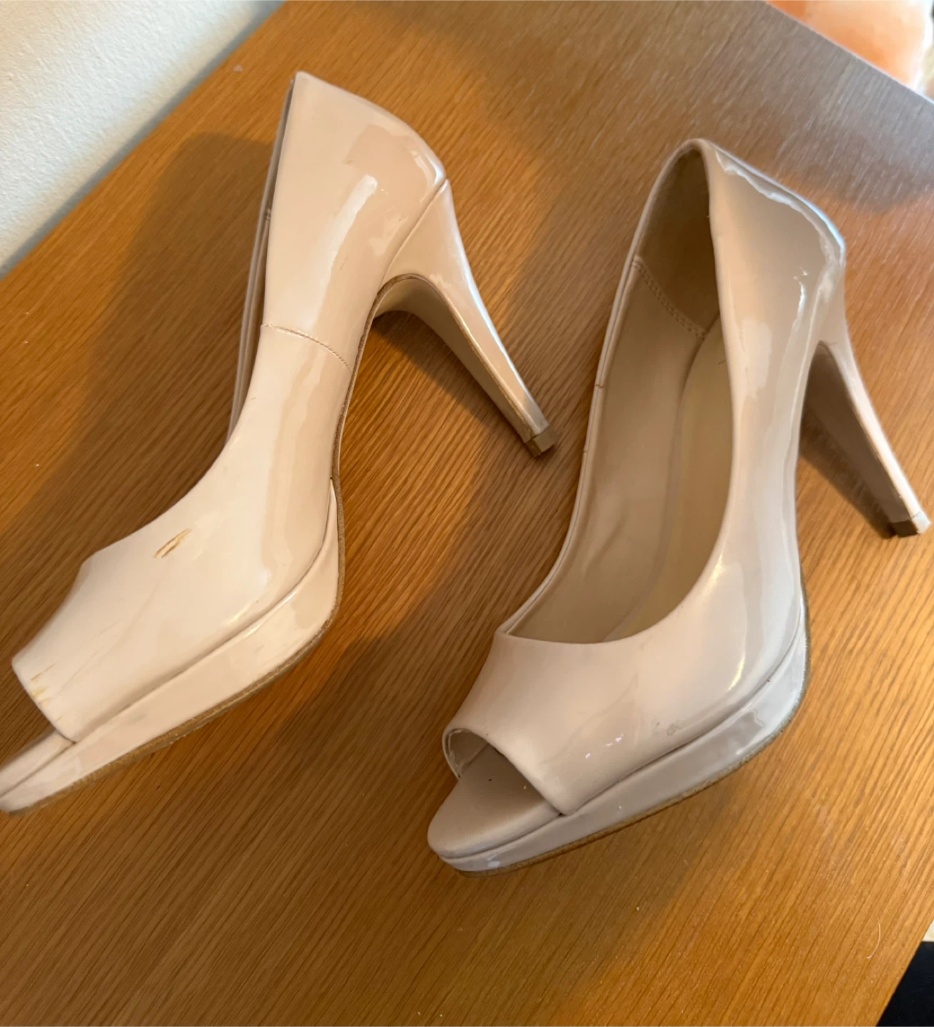Aldo Beige Patent Leather Peep Toe Heels - photo 4