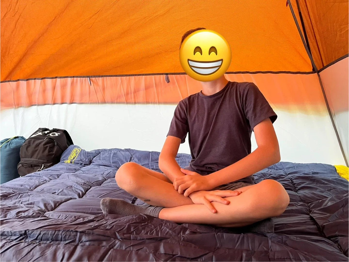 Ozark Trail 6-Person Dome Tent image indicator(5)