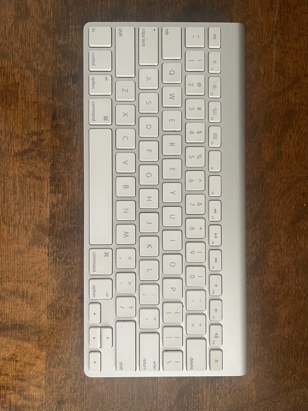 Apple Wireless Keyboard A1314