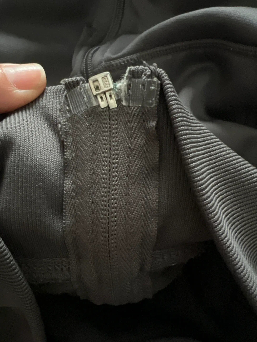 Old Navy Active Full-Zip Hoodie - XL image indicator(6)