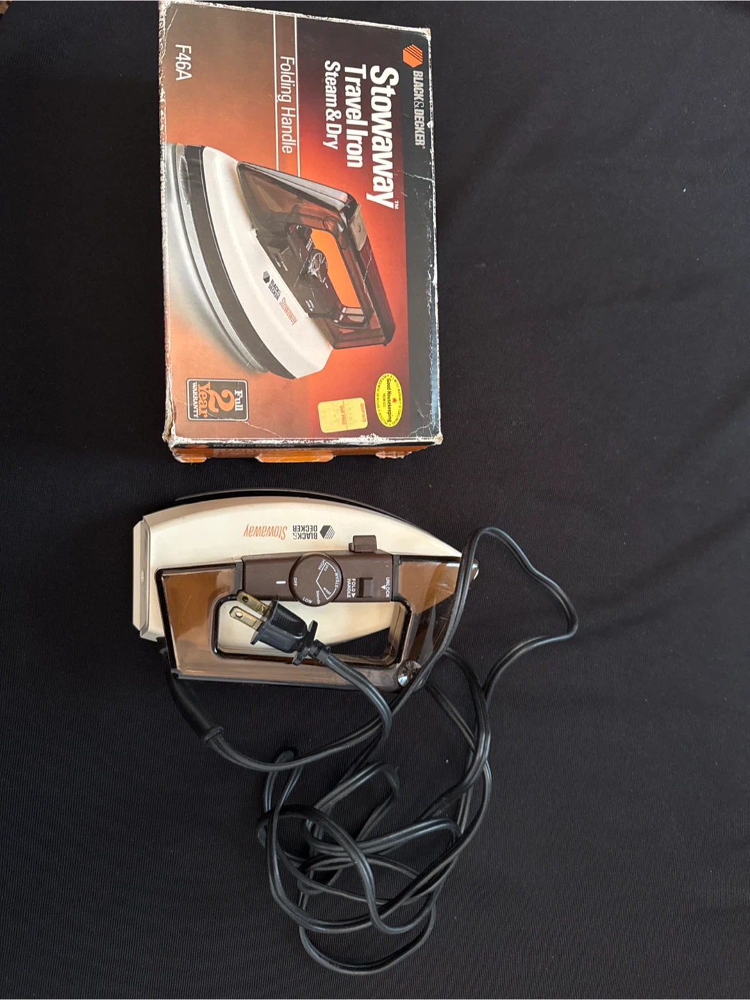 Black & Decker Stowaway Travel Iron Steam & Dry F46A