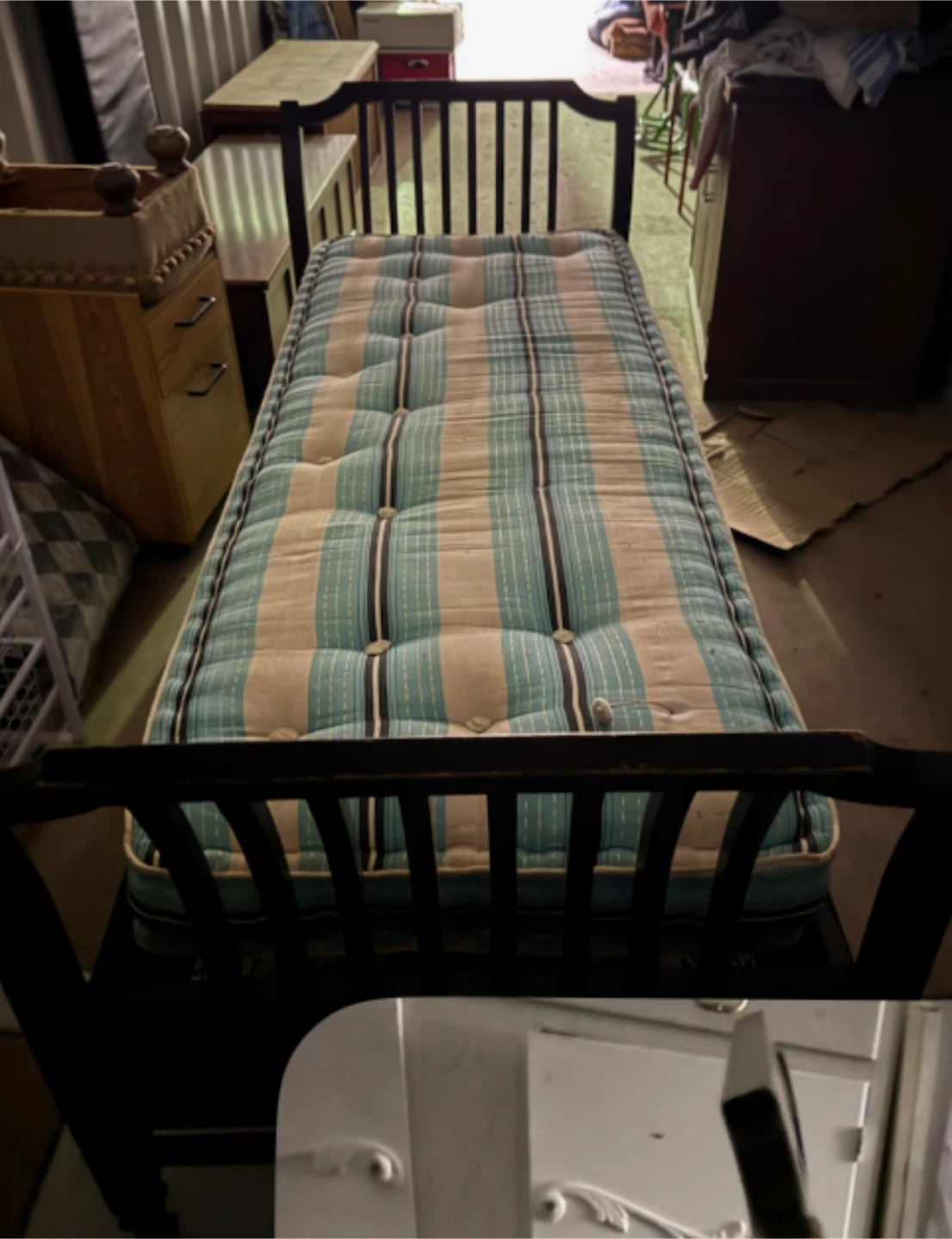 Antique Daybed - 5'9" - photo 5