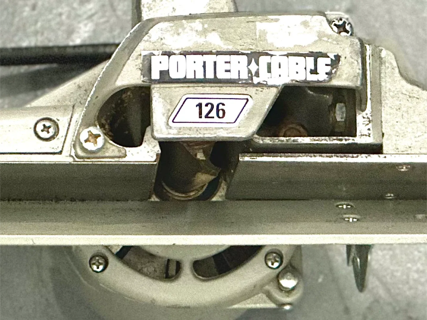 Porter-Cable 126 Electric Hand Planer image indicator(2)