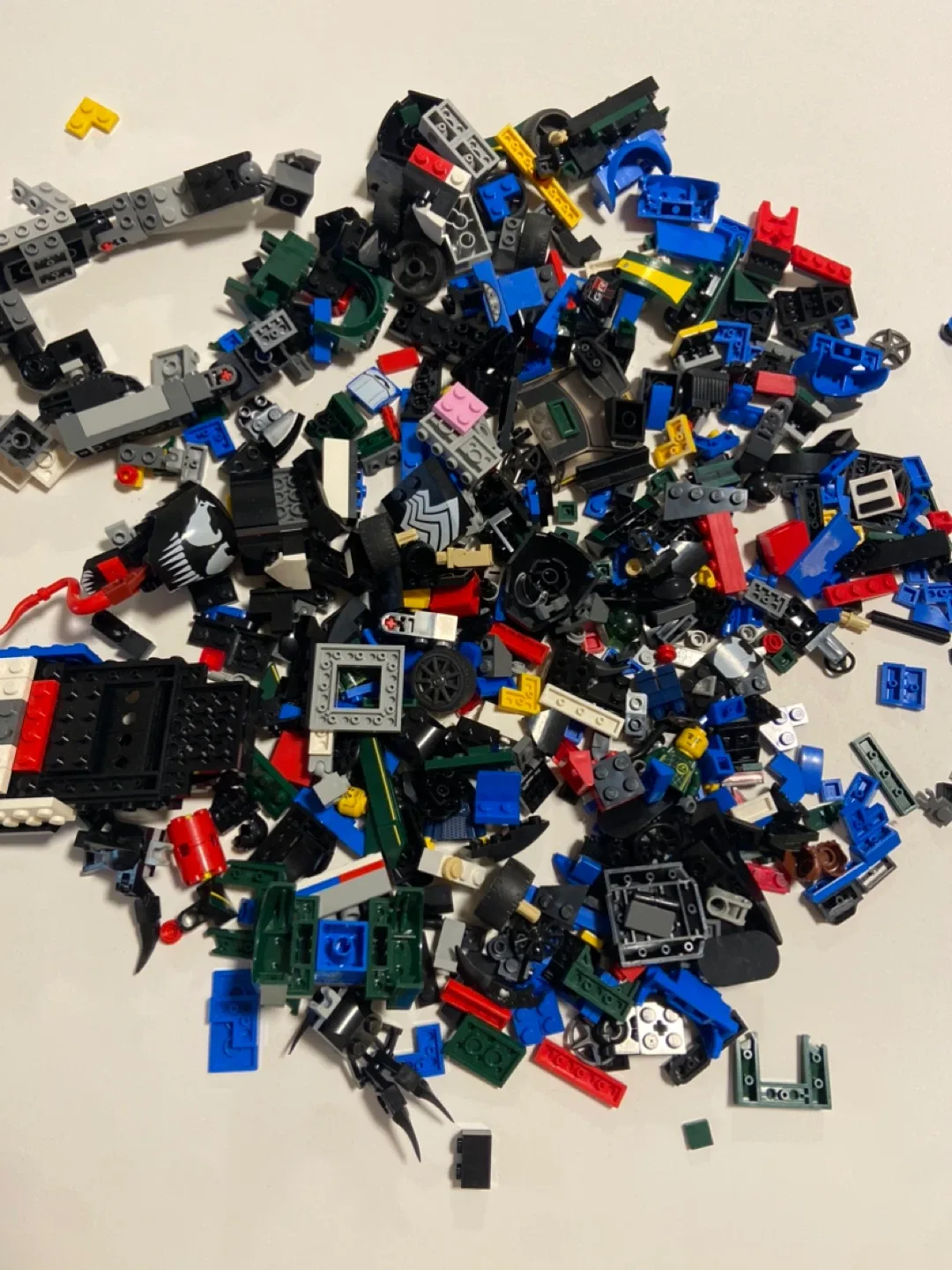 random lego thumbnail