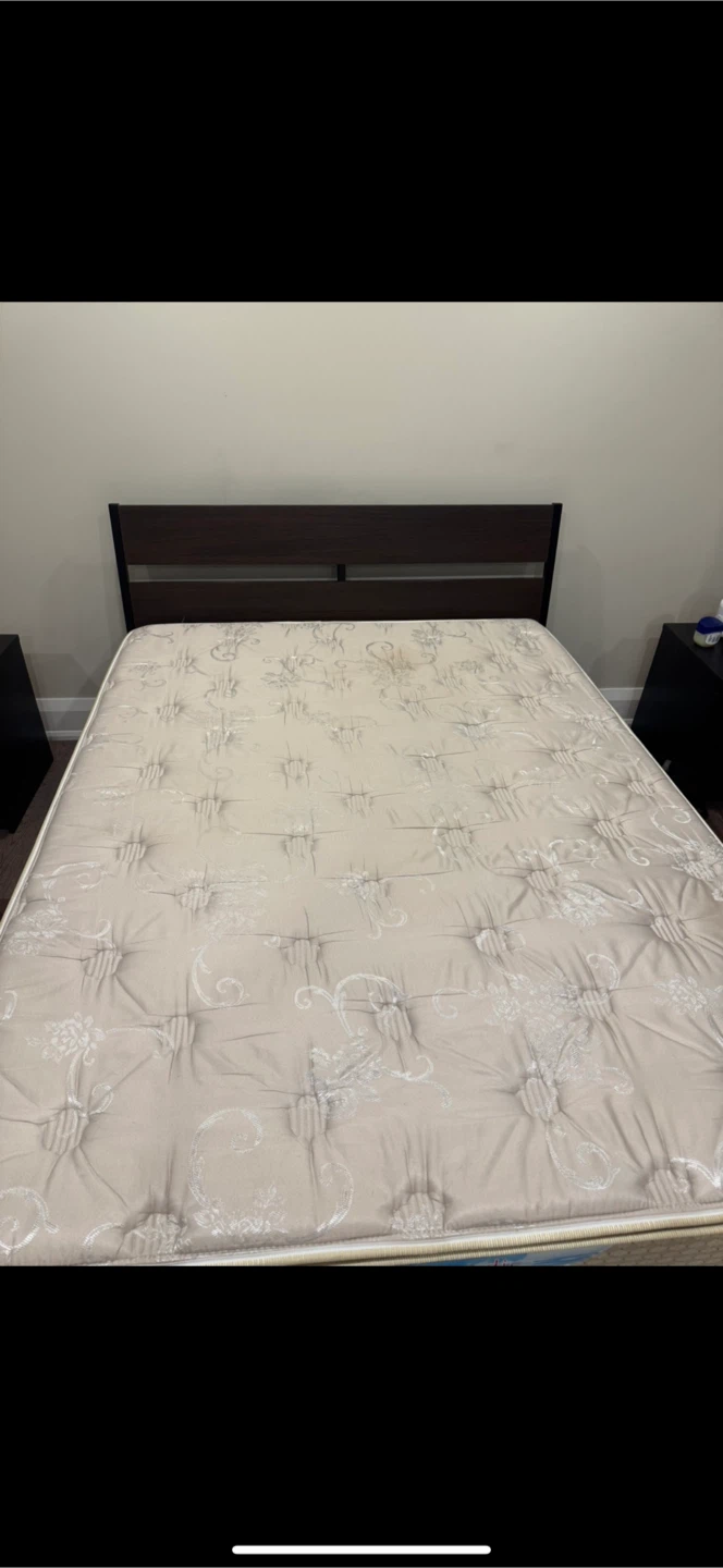 Queen Size Bed Frame and Mattress with night tables - photo 5