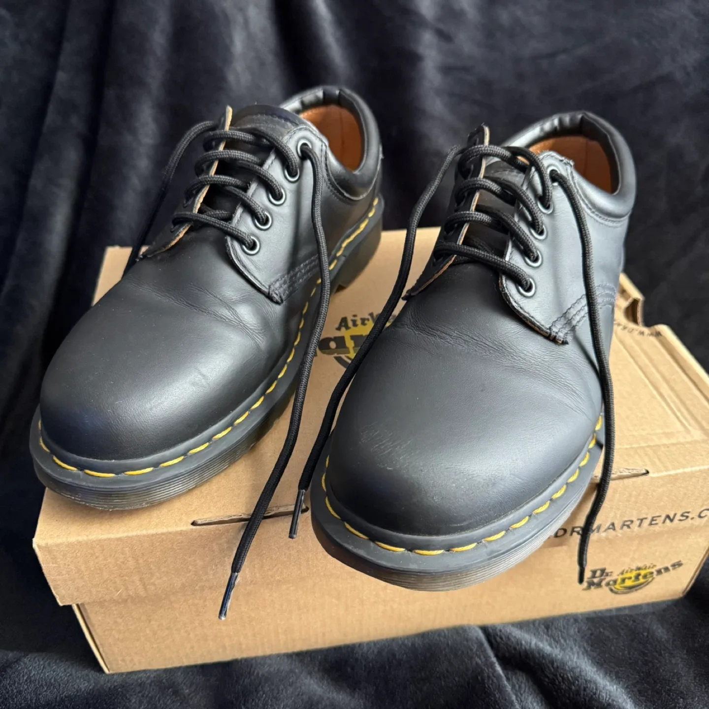 DR MARTENS 8053 NAPPA LEATHER CASUAL SHOES thumbnail