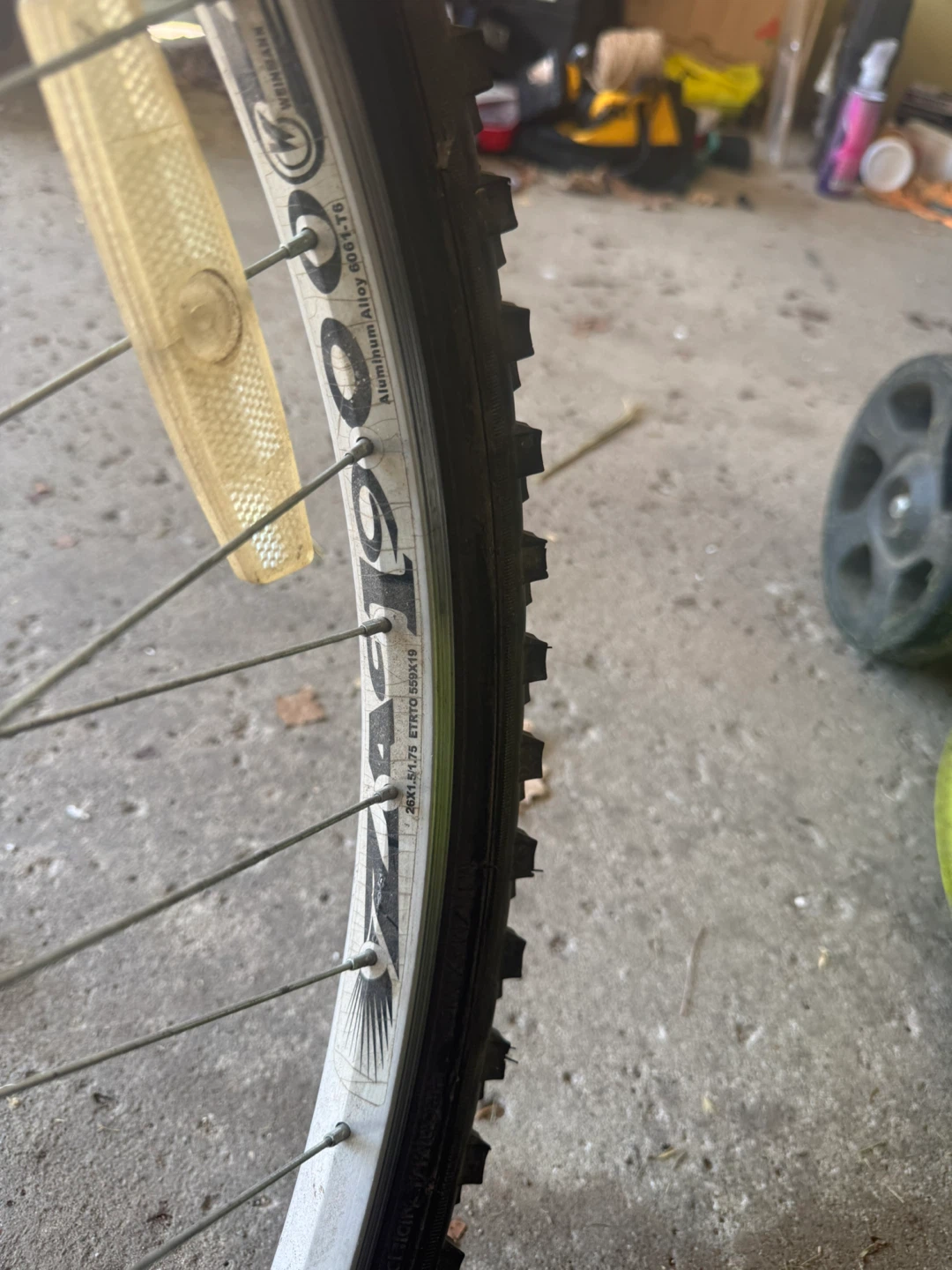 Carrera IB 918 Mountain Bike - photo 2