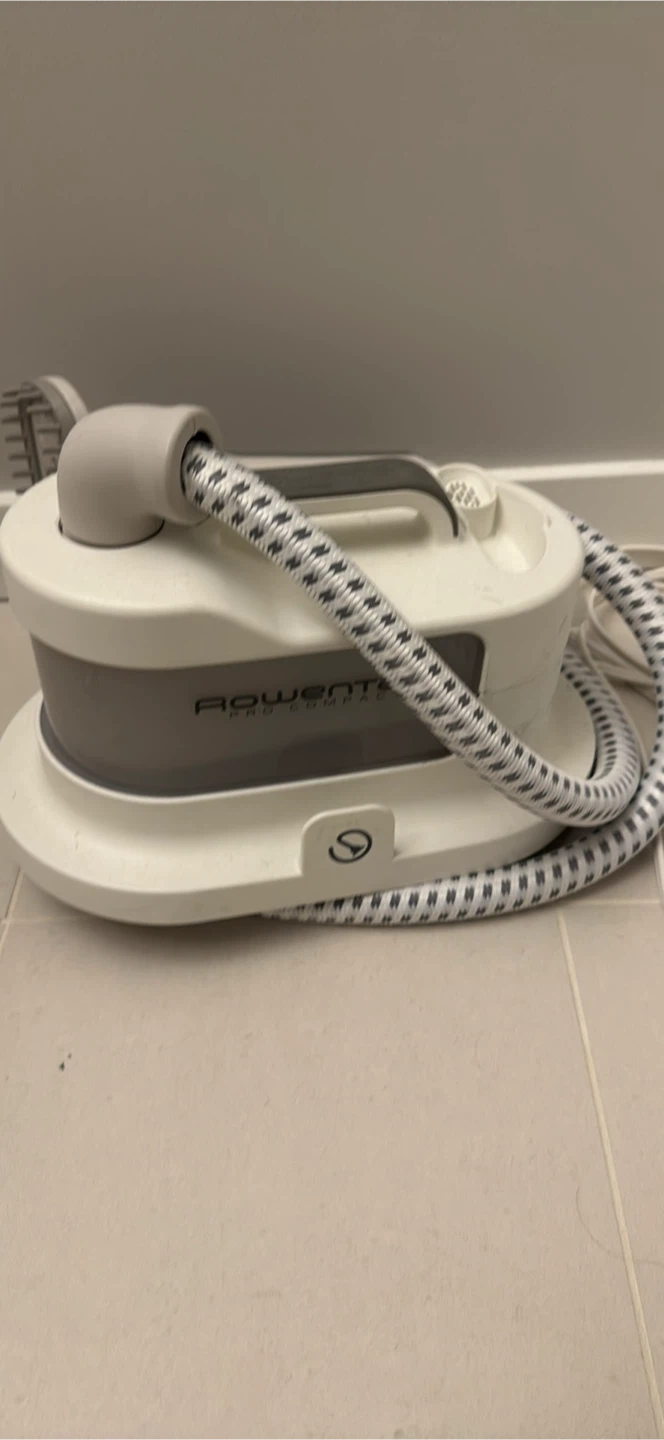 Rowenta Pro Compact Garment Steamer