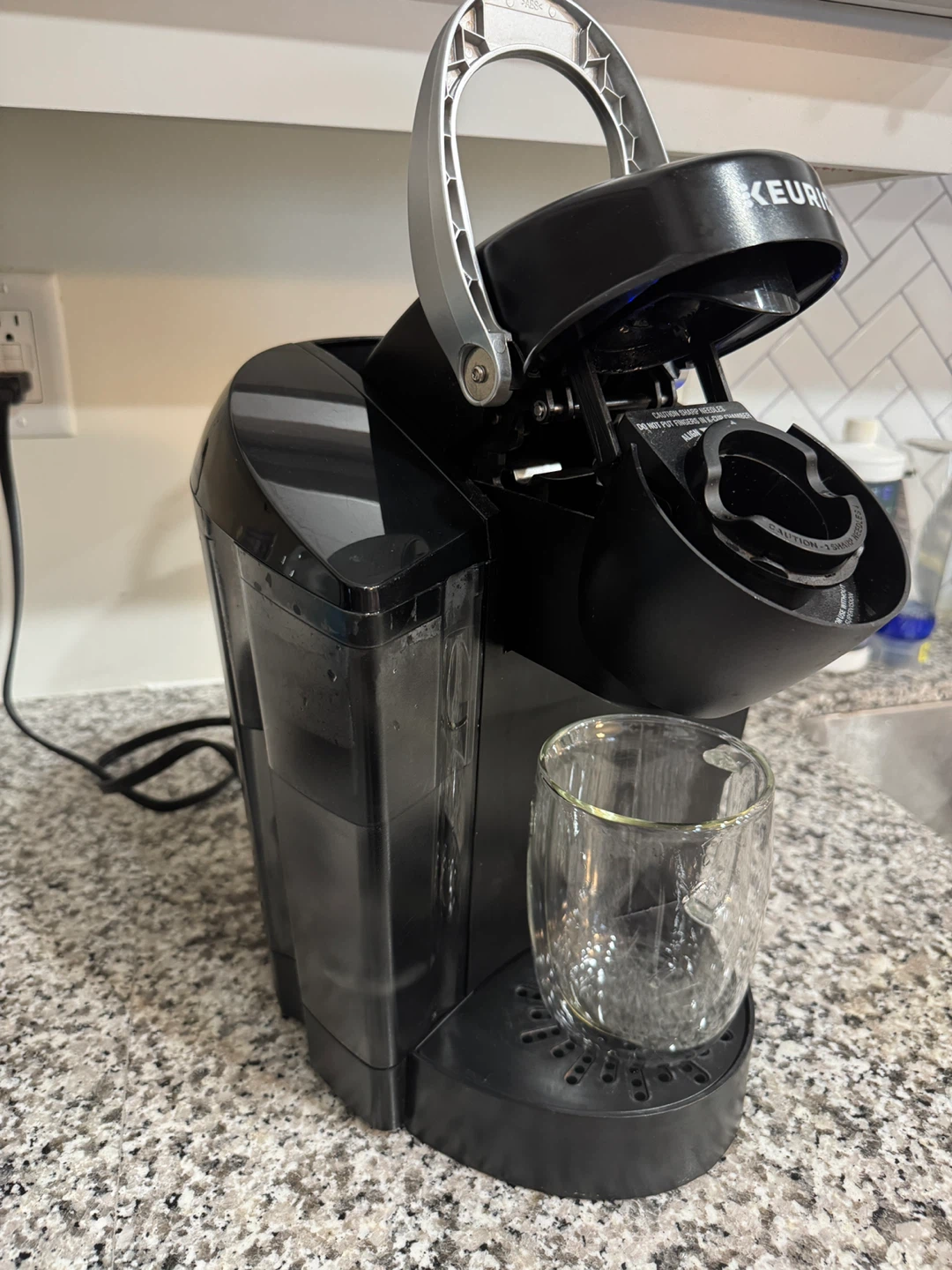 Keurig Coffee Maker - Black - photo 4