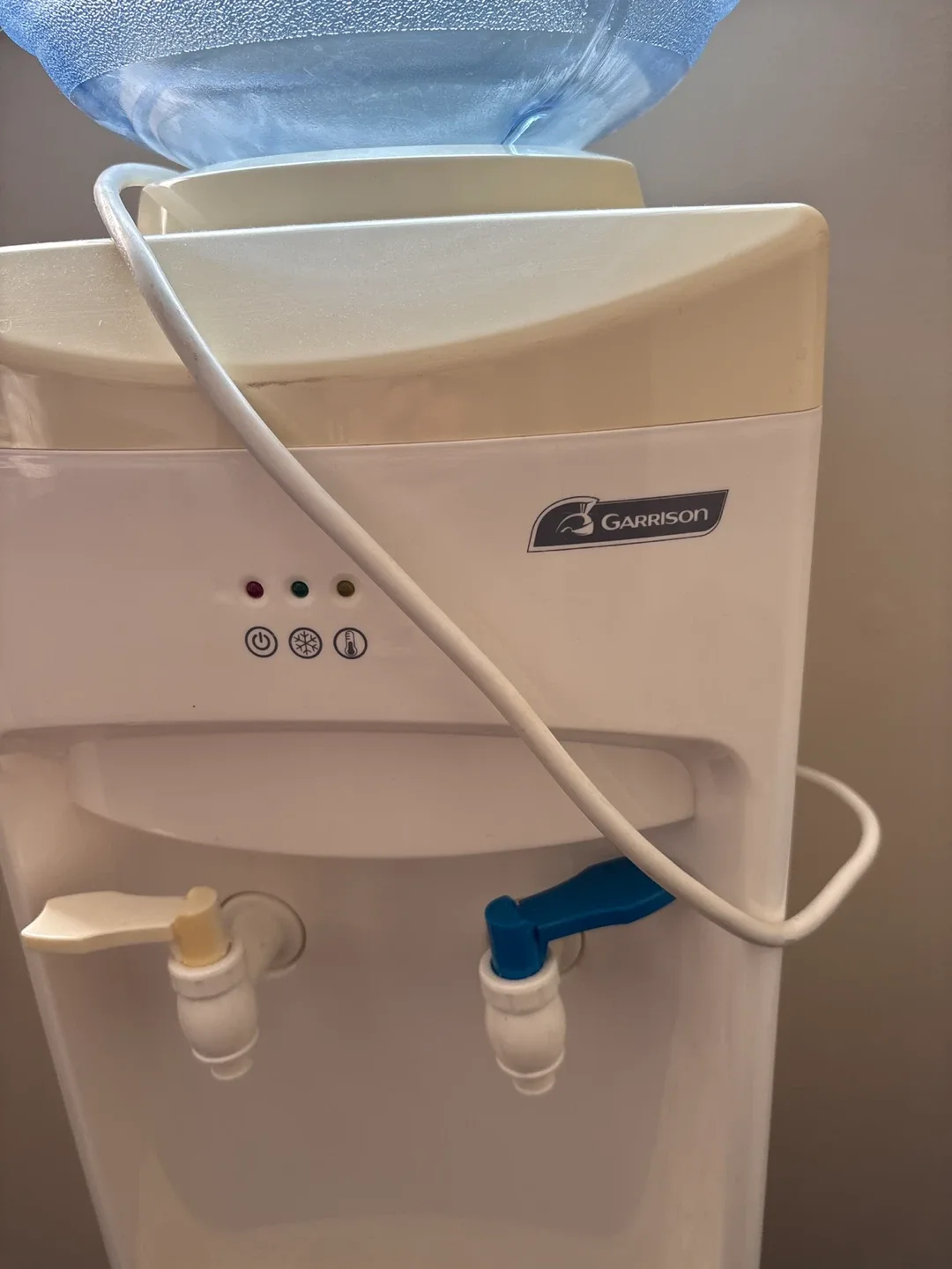 Garrison Water Dispenser - MYLd1031S thumbnail