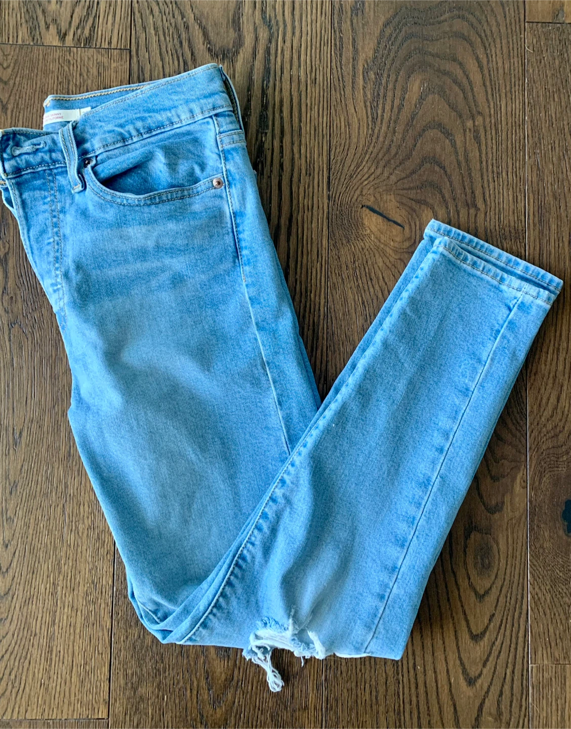 Levi's High Waisted Wedgie Jeans - Size 28 - photo 5