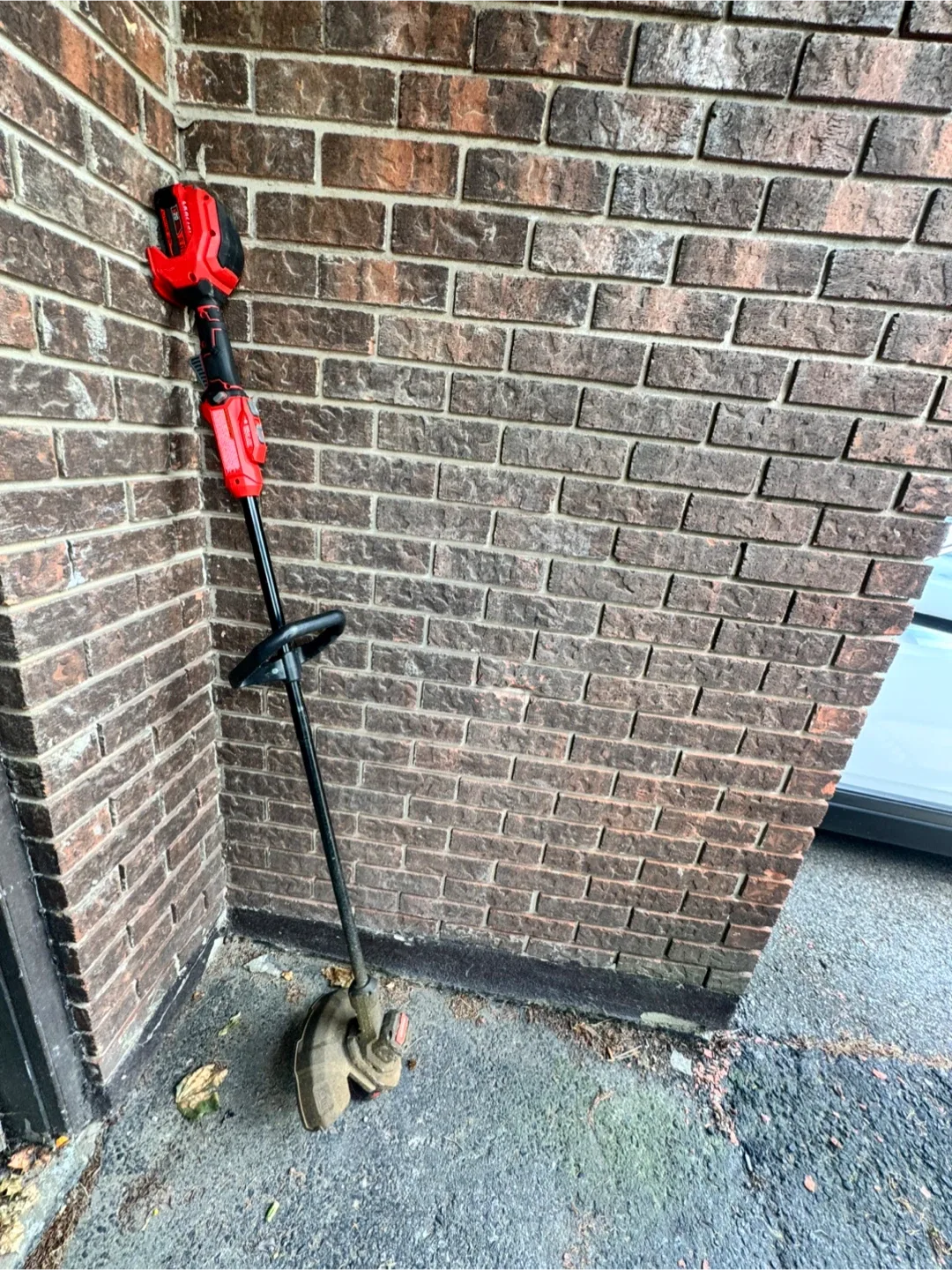 Craftsman V20 Cordless String Trimmer thumbnail